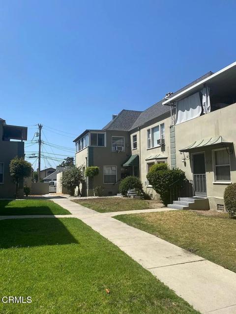 1420 E Wilson Avenue, Glendale CA: https://media.crmls.org/mediaz/ba37fce6-e48c-4b49-8a60-d7609deb8607.jpg