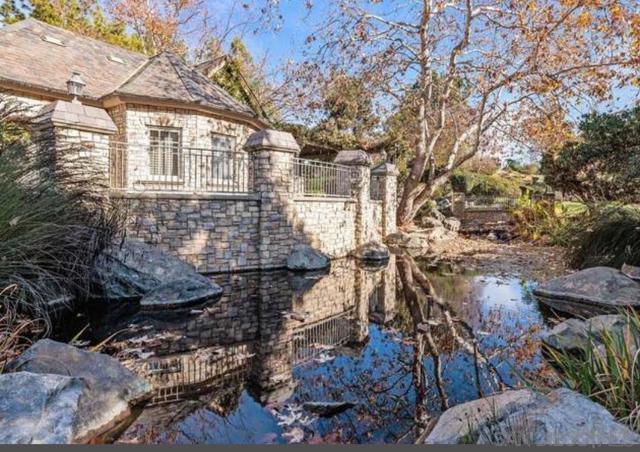 1964 Tracy Ct, Fallbrook CA: https://media.crmls.org/mediaz/ba3897d0-0838-46e0-af65-c344bd2cd21b.jpg