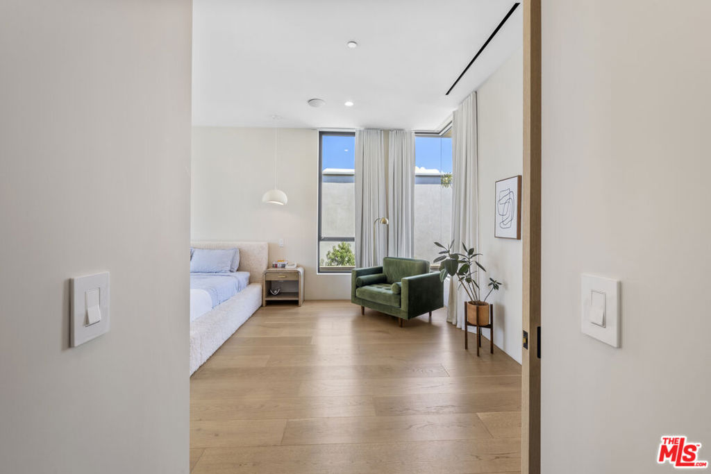 MLS #26864671 image #56