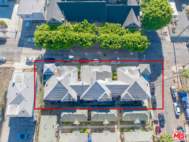 945 South Park View Street photo 5