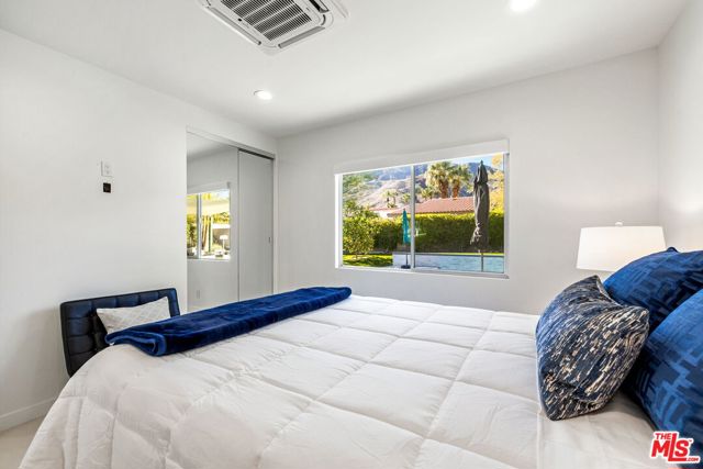 71581 Halgar Road, Rancho Mirage CA: https://media.crmls.org/mediaz/ba399a65-7e8f-4e1f-af63-db367e00d44e.jpg