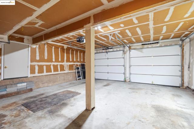 1494 Olive Ave, Richmond CA: https://media.crmls.org/mediaz/ba39c14d-3a9b-4d4c-a9eb-b492d0868b95.jpg