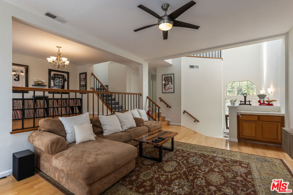 MLS #26865347 image #4