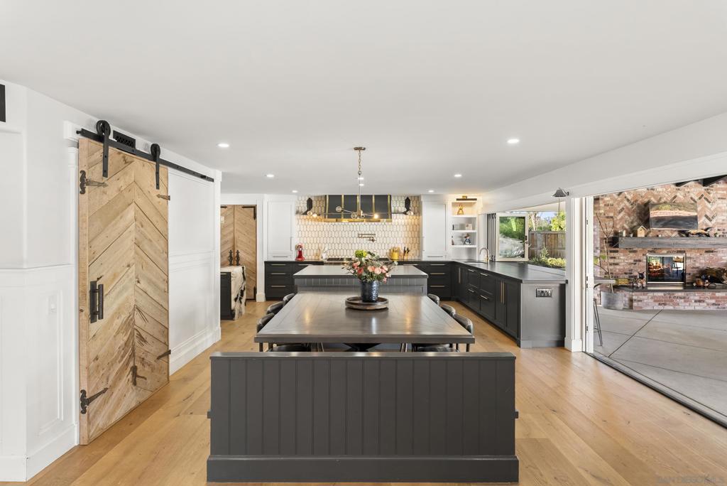 MLS #250043061SD image #24