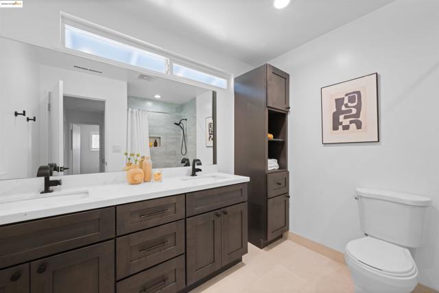 Image 29 of 41 For 7796 Surrey Ln