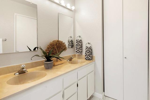 360 Innisfree Drive, Daly City CA: https://media.crmls.org/mediaz/ba3aeb60-13aa-4193-9c1b-d15e2a50ee70.jpg