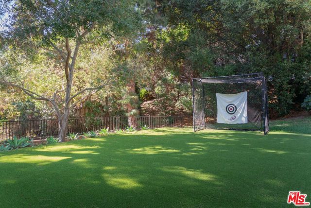 Drew Fenton | 391 N Saltair Avenue Los Angeles CA | MLS: 7435823