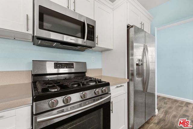 2736 S Cloverdale Avenue, Los Angeles CA: https://media.crmls.org/mediaz/ba3b3f88-a333-4f50-83ec-6264e9fe56b8.jpg