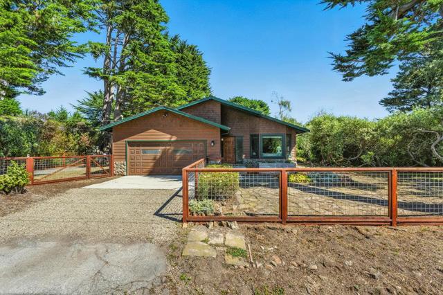 430 Marine Boulevard, Moss Beach CA: https://media.crmls.org/mediaz/ba3b7404-ae3a-4a38-a729-eda95c88d4d1.jpg