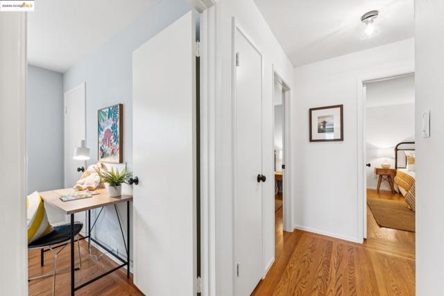 3129 Deseret Dr, Richmond CA: https://media.crmls.org/mediaz/ba3b83fd-6f67-44f3-9dec-0e292aa4a828.jpg