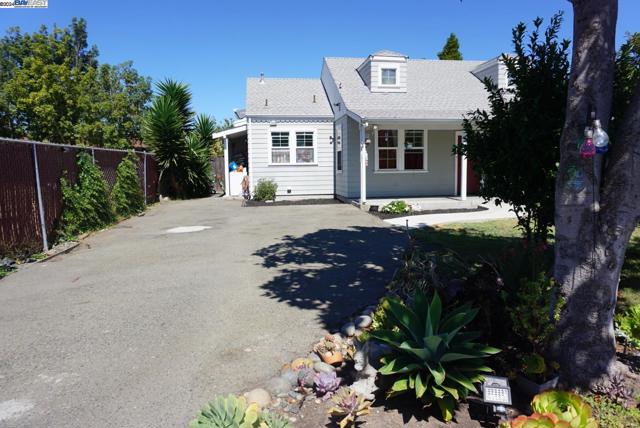 Image 28 of 41 For 2327 Avenue 133rd