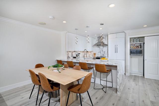 435 S Sierra Avenue, Solana Beach CA: https://media.crmls.org/mediaz/ba3cdc09-7d55-448d-a823-0d0780a66eae.jpg