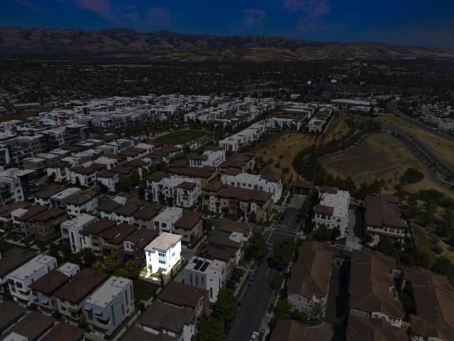 3079 Manuel Loop, San Jose CA: https://media.crmls.org/mediaz/ba3d05b7-1fd2-4b2d-8f13-bd1901968114.jpg