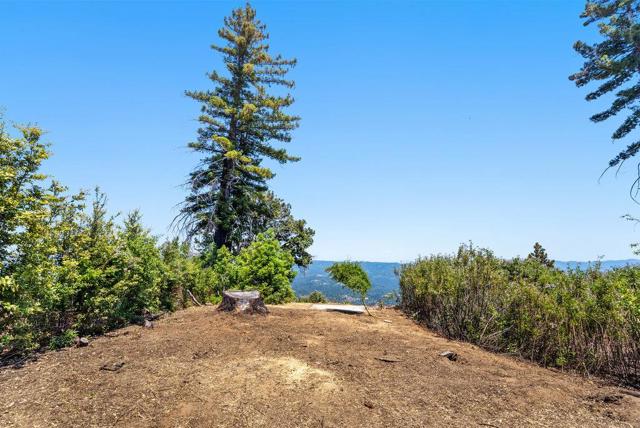 150 Braemoor Drive, Santa Cruz CA: https://media.crmls.org/mediaz/ba3e1acb-1ab5-4476-a7c5-2c0a74a0e00a.jpg