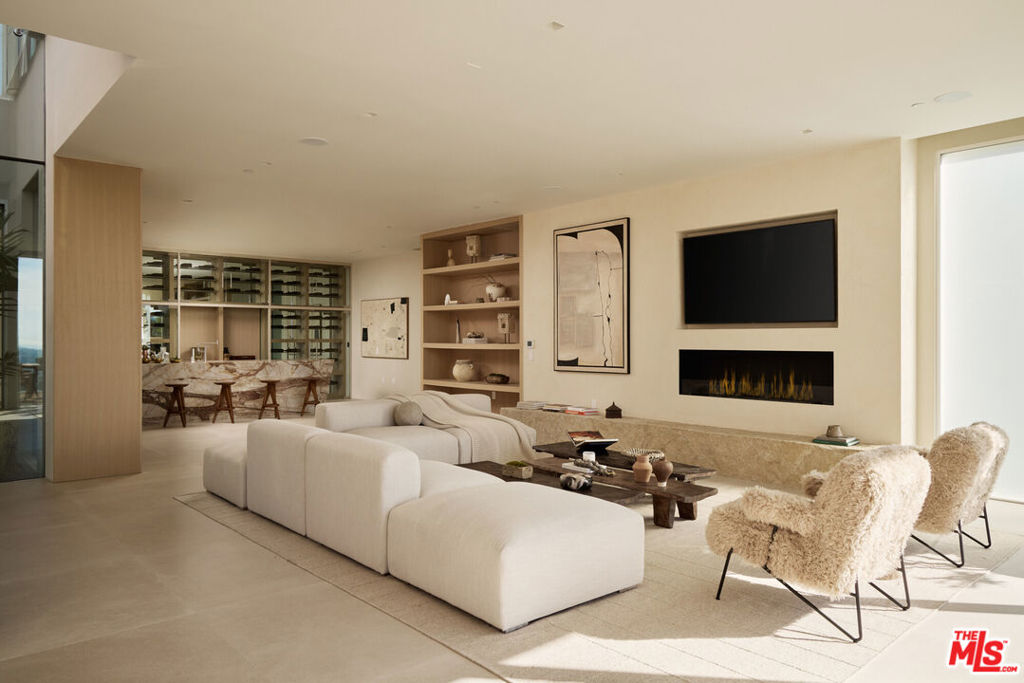 MLS #26874401 image #4
