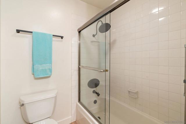 6221 BRYNWOOD COURT, San Diego CA: https://media.crmls.org/mediaz/ba3fa73f-d410-45a5-a886-7aa372a4293c.jpg