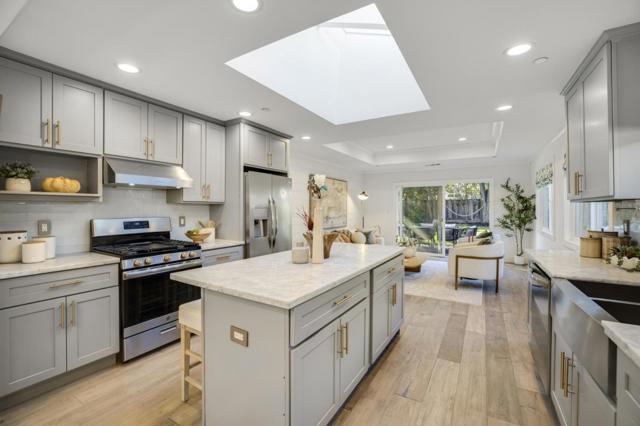 1318 Sierra Street, Redwood City CA: https://media.crmls.org/mediaz/ba40f524-ad4d-452b-ab38-cfd1fb97aff0.jpg