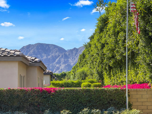 Image 43 of 50 For 55080 Autumn Valley Court