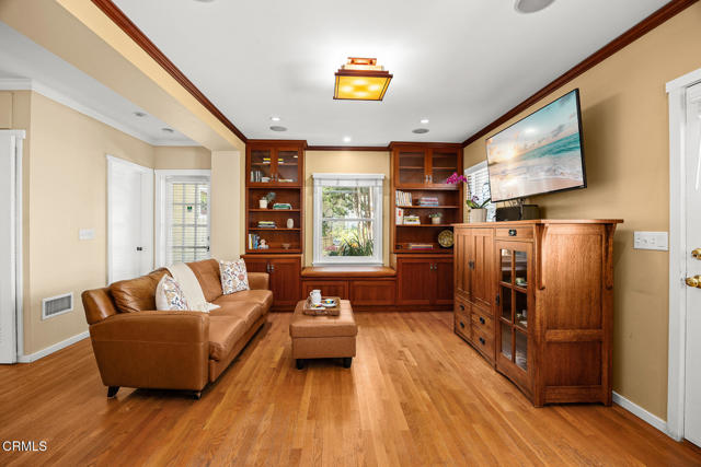 1116 Foothill Street, South Pasadena CA: https://media.crmls.org/mediaz/ba4264b3-a147-44b8-91a9-268c6eabccdd.jpg