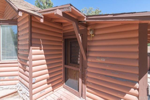 Detail Gallery Image 30 of 63 For 1211 Bridal Path, Rimforest,  CA 92378 - 2 Beds | 1 Baths