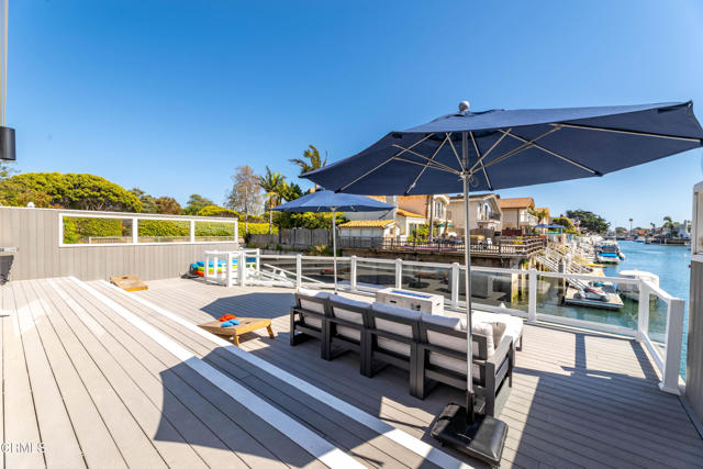 Detail Gallery Image 43 of 59 For 3810 W Hemlock St, Oxnard,  CA 93035 - 4 Beds | 4 Baths