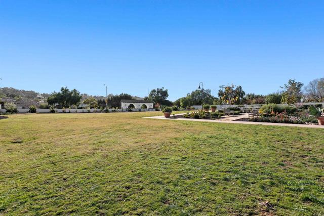 Detail Gallery Image 37 of 48 For 4192 Camino Campana, Oceanside,  CA 92057 - 4 Beds | 3 Baths