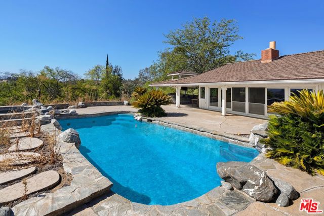 24930 Eldorado Meadow Road photo 6