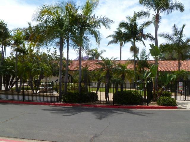 4044 Loma Riviera Cir - photo 3