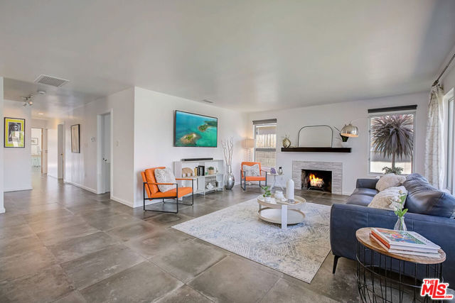 12024 BEATRICE Street photo 7