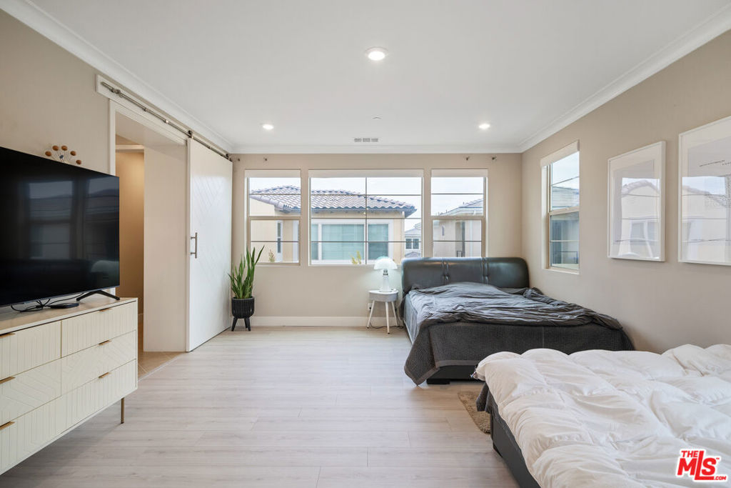 Ba47753c 003b 4cad 9b7a B151dd992393