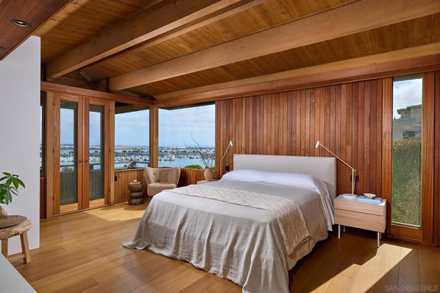 3016 Rogers Street, San Diego CA: https://media.crmls.org/mediaz/ba47ead8-a645-4e41-8a04-5cf3bf92a9f6.jpg