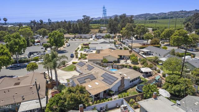 122 Taft Avenue, Ventura CA: https://media.crmls.org/mediaz/ba480621-7c31-47ec-85e6-974d25b8719b.jpg