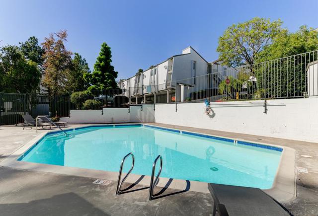 Image 20 of 26 For 7508 Parkway Dr 102