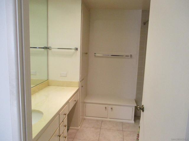 12445 Pipo, San Diego CA: https://media.crmls.org/mediaz/ba48c56d-a42e-49b4-94b8-c0f7ecb5221c.jpg