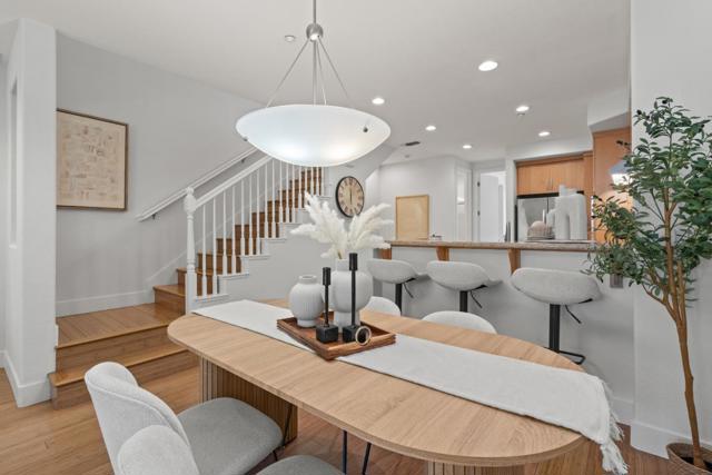 4206 Rickeys Way, Palo Alto CA: https://media.crmls.org/mediaz/ba4a0f93-0c53-432f-818d-c9a3b7bce279.jpg
