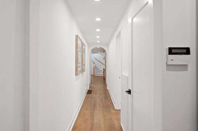 2365 Waverley Street, Palo Alto CA: https://media.crmls.org/mediaz/ba4ab250-1504-4772-83ee-d8cad44e7e43.jpg