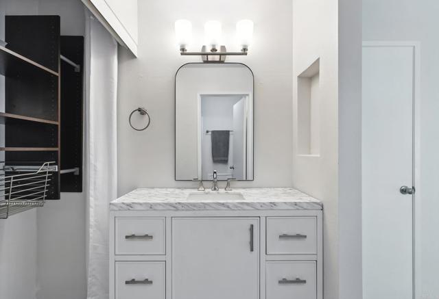 3707 Caminito Carmel, San Diego CA: https://media.crmls.org/mediaz/ba4af1fa-a0aa-4e25-9f03-37948dbdd256.jpg