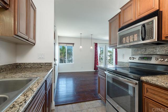 Detail Gallery Image 14 of 20 For 4093 1st Ave #5,  San Diego,  CA 92103 - 2 Beds | 2 Baths