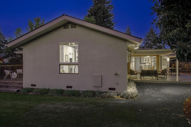 171 E Creek Drive, Menlo Park CA: https://media.crmls.org/mediaz/ba4b6b88-bd28-436e-b6bf-f56aaa3ec541.jpg