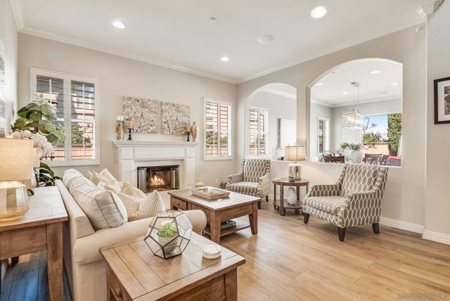 571 Lynwood Dr, Encinitas CA: https://media.crmls.org/mediaz/ba4b6d51-27eb-4e49-98da-fdec6c237d88.jpg