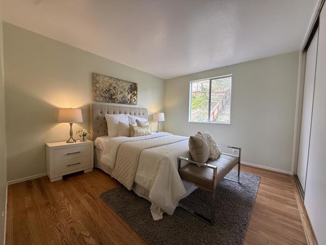 95 Clearview Drive, Daly City CA: https://media.crmls.org/mediaz/ba4bfb3f-8320-424e-ac55-b736d6ff3ad0.jpg