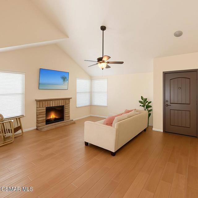 2514 Glenhurst Court, Simi Valley CA: https://media.crmls.org/mediaz/ba4c5cc7-0f8a-4332-8f5e-7d292c9317d5.jpg