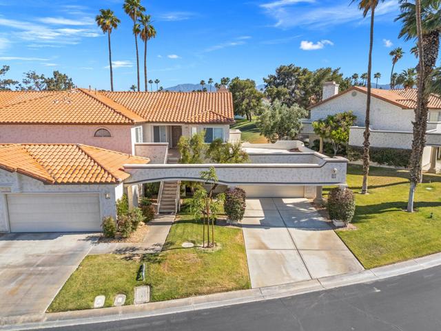 Image 42 of 60 For 523 Desert Falls Drive