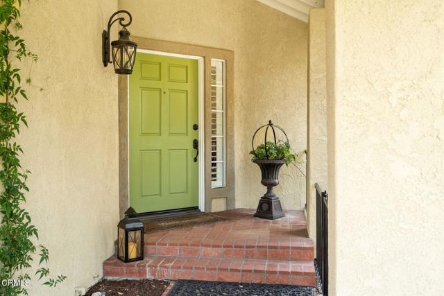 Detail Gallery Image 8 of 53 For 12157 London Grove Ct, Moorpark,  CA 93021 - 3 Beds | 2/1 Baths