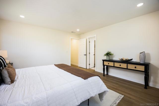 MLS #250031676SD image #22