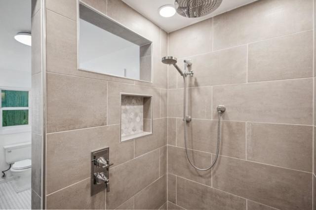 13872 Silver Sky Way, Woodside CA: https://media.crmls.org/mediaz/ba4f0284-57f9-46b9-9a74-9be3ce706a62.jpg