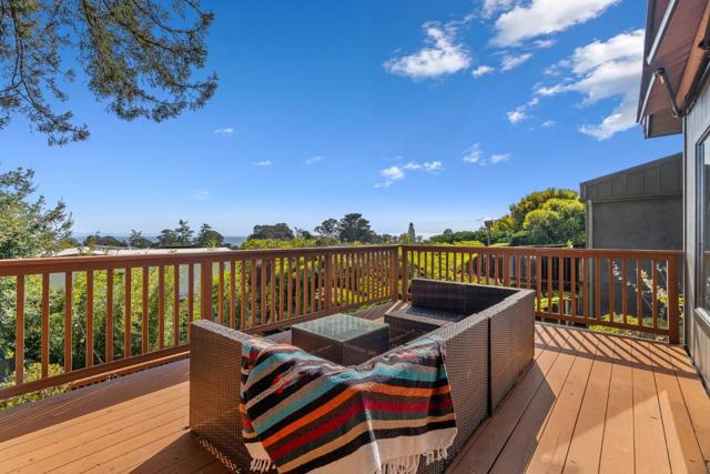 530 Santa Marguarita Drive, Aptos CA: https://media.crmls.org/mediaz/ba4fec80-a49a-4cea-b1d0-1898a24da1ed.jpg