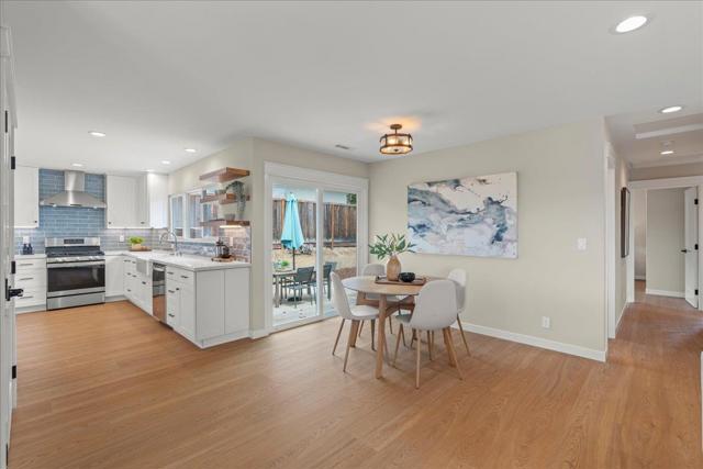 613 Evangeline Way, Hayward CA: https://media.crmls.org/mediaz/ba501b30-7c4e-4e95-b12f-6ba4bea33e99.jpg