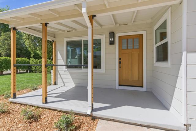 577 Green Manor Court, Palo Alto CA: https://media.crmls.org/mediaz/ba504e14-718f-4d6f-9bc7-abb7c02e5b79.jpg