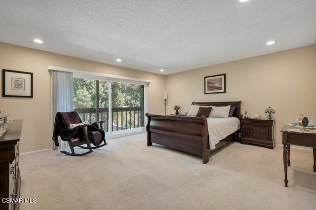 4022 Old Topanga Canyon Road, Calabasas CA: https://media.crmls.org/mediaz/ba506cb7-0270-482c-a4d8-52a9dcdbc171.jpg